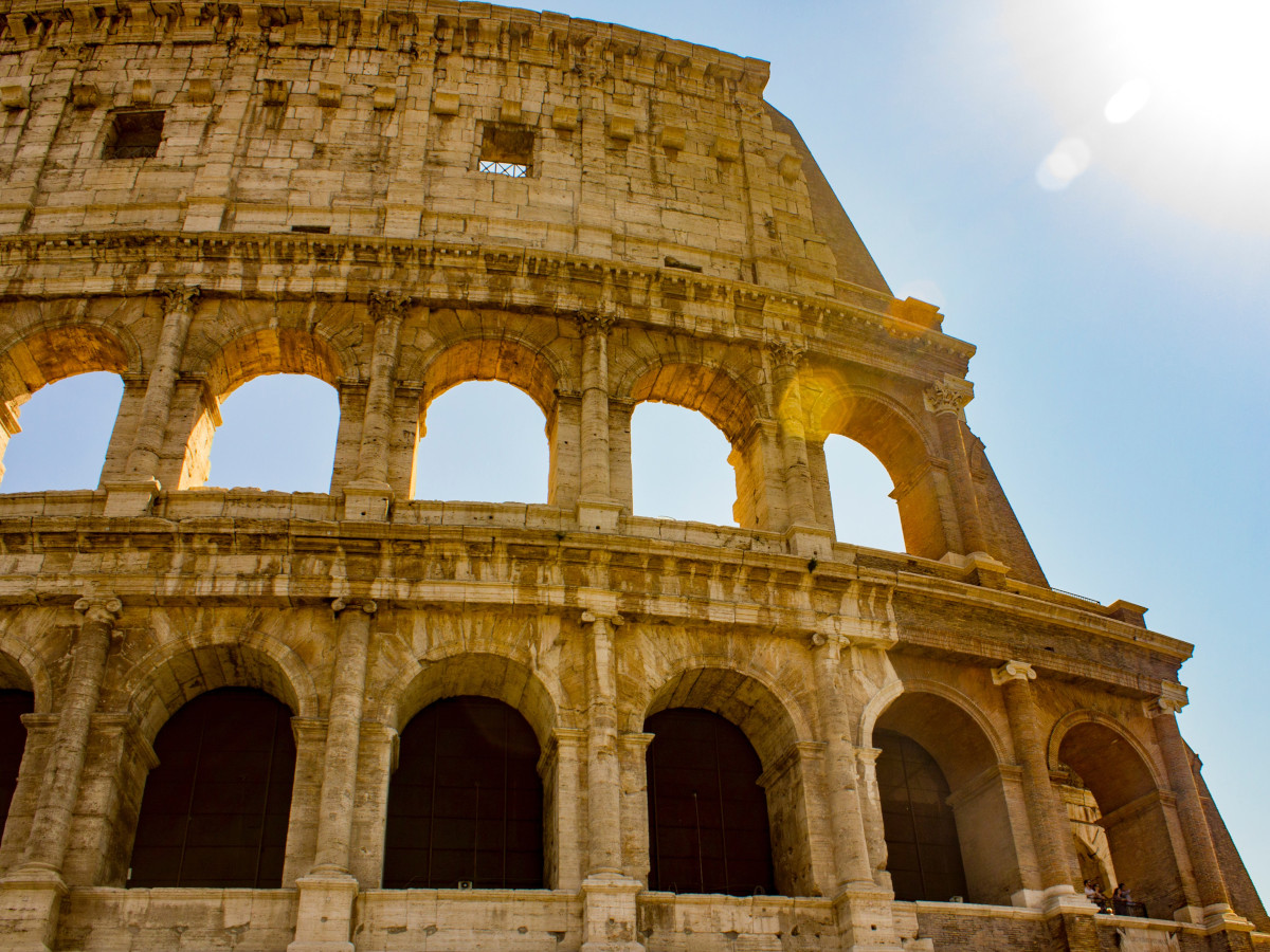 Coliseo de Roma / Foto: Craig Zdanowicz (unsplash)