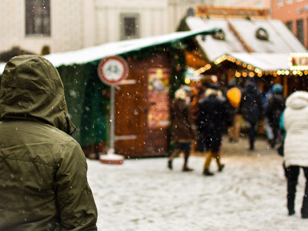 Mercados navideños de Europa / Foto: Lachlan Gowen (unsplash)