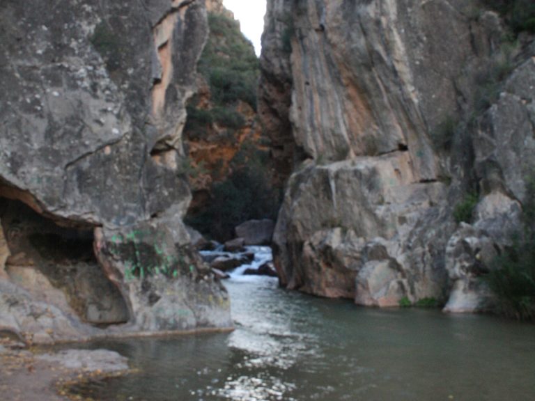 Ruta del agua en Chelva y paso subterráneo de Olinches